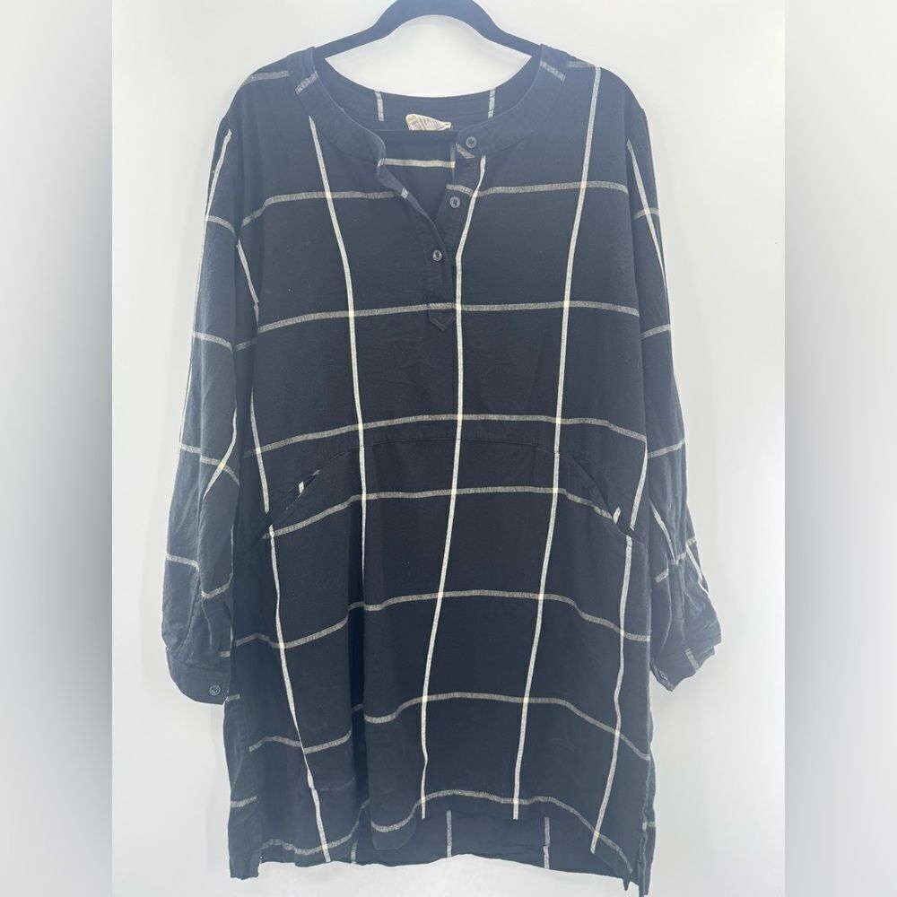 3For$20 FatFace Black/White Tunic with Pockets Top size 12